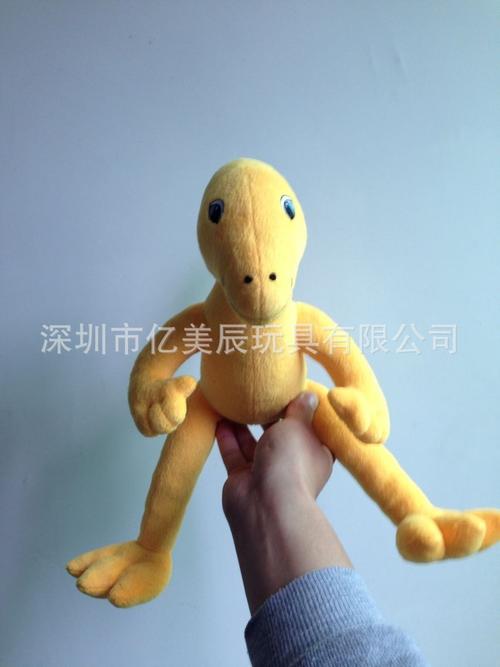 探险与童趣的完美邂逅 韩版穿裙毛绒娃娃定制指南